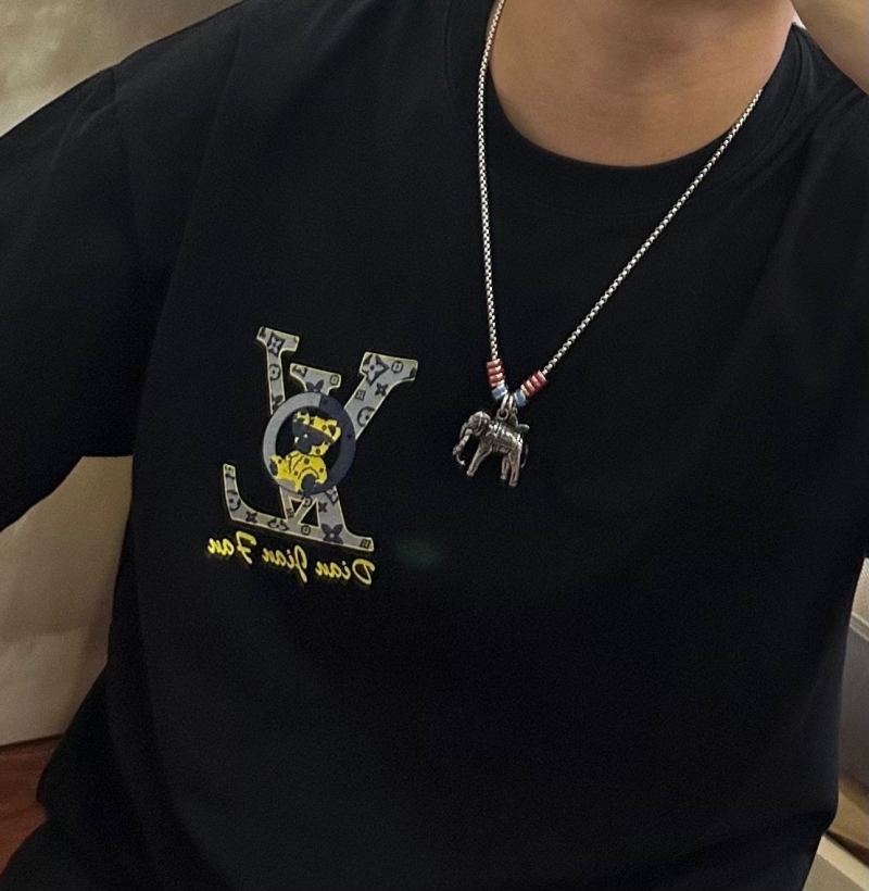 LV Necklaces